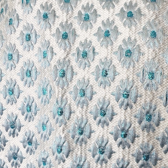 Hill House The James Shirt
Snowflake Brocade Blue/White Small - Picture 8 of 10